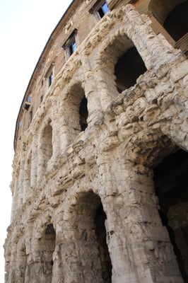 Teatro di Marcello by null