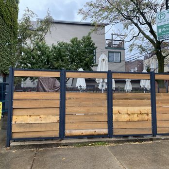 Kasama - Backyard area dinning - Filipino Near Me - Chicago, Illinois