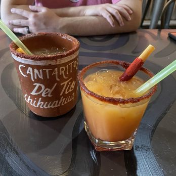 Cantaritos Del Tio - Cantarito and Orange Pineapple Mezcalita - Mexican Near Me - El Paso, Texas