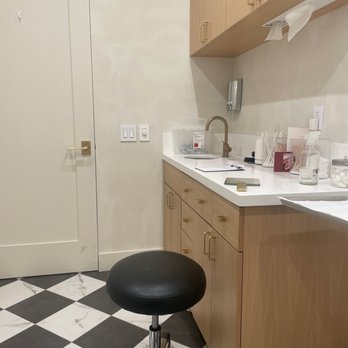 Facile Dermatology + Boutique - Skin Care Near Me - Pasadena, California Facile Dermatology + Boutique - Skin Care Near Me - Pasadena, California