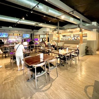 Sidetrack Bar + Grill - Interior - American Near Me - Pleasanton, California