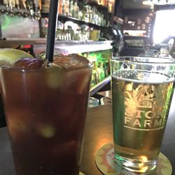 Callahans Irish Pub & Grill - Bloody Mary and Dos XX