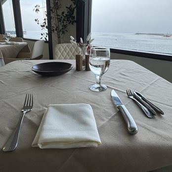 The Harbor Restaurant - My table - Seafood Near Me - Santa Barbara, California The Harbor Restaurant - My table - Seafood Near Me - Santa Barbara, California