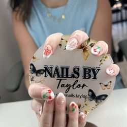 Shine Nails & Spa