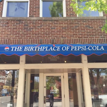The Pepsi Store - Museums Near Me - New Bern, North Carolina