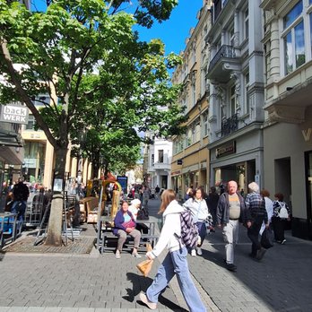 Haribo - Candy Stores Near Me - Bonn, NW Haribo - Candy Stores Near Me - Bonn, NW