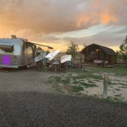 Limon KOA - Camper pull through and cabin. Worked great for our large family!
