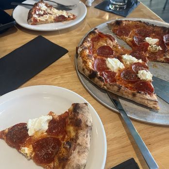 V Pizza + Tap Garden - Pepperoni pizza with ricotta - Italian Near Me - Fleming Island, Florida V Pizza + Tap Garden - Pepperoni pizza with ricotta - Italian Near Me - Fleming Island, Florida