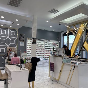 Aria Nail Lounge - The salon - Nail Salons Near Me - Pasadena, California