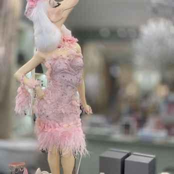 Sharla's Boutique - Cosmetics & Beauty Supply Near Me - McKinney, Texas Sharla's Boutique - Cosmetics & Beauty Supply Near Me - McKinney, Texas
