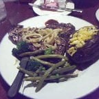 Buttercup Diner - Bar - Cowboy T-Bone - American Near Me - Vallejo, California