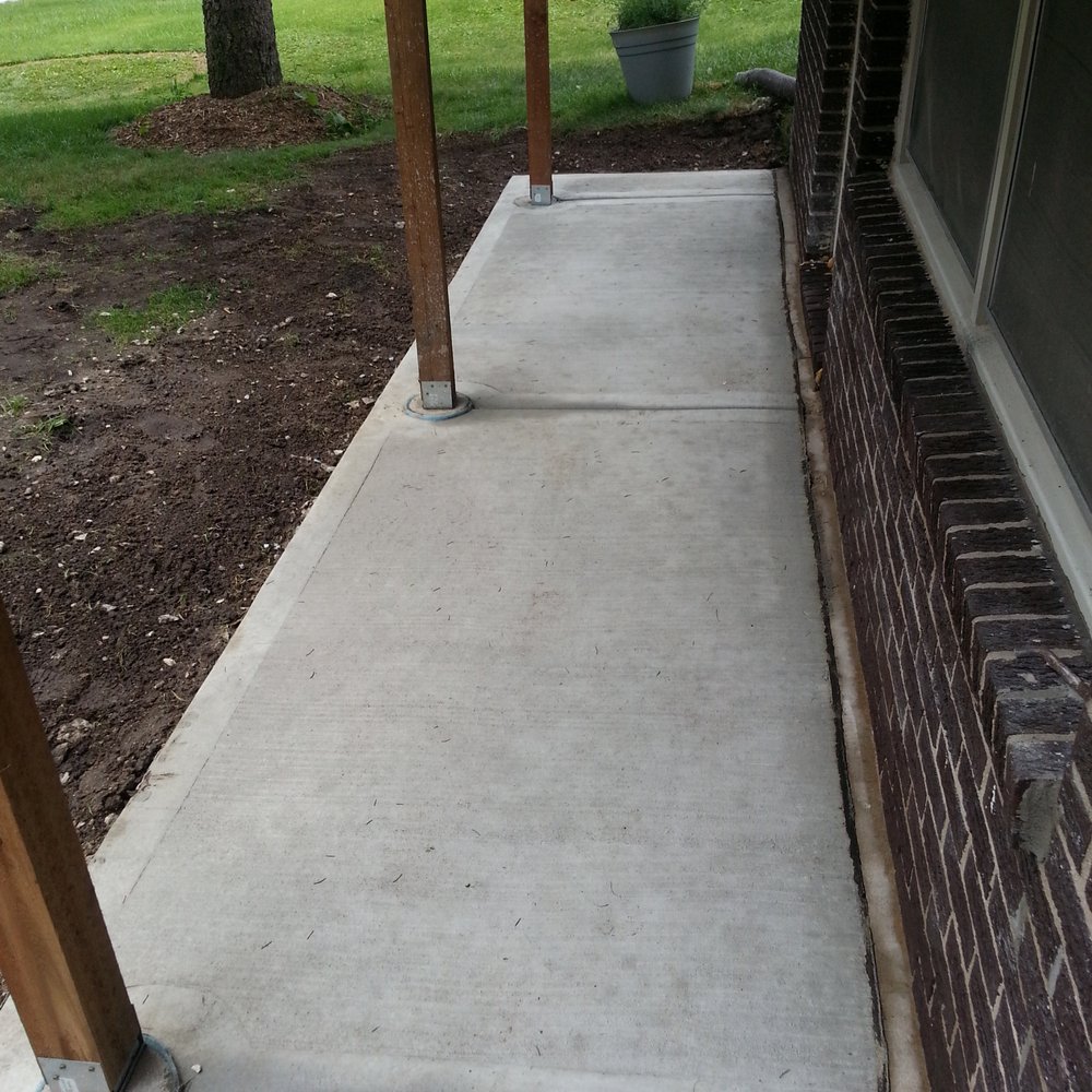 Sandman Paving and Seal Coating - Again, tad wet from rain, but a job well done! - Masonry/Concrete Near Me - Gilberts, Illinois Sandman Paving and Seal Coating - Again, tad wet from rain, but a job well done! - Masonry/Concrete Near Me - Gilberts, Illinois
