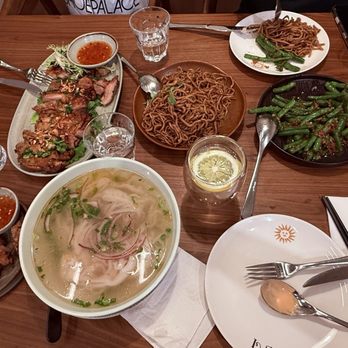 Le Soleil - Yummy Vietnamese food - Vietnamese Near Me - San Francisco, California