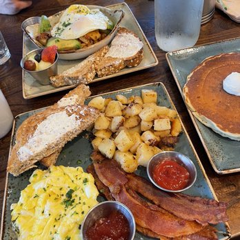 First Watch - Traditional, farmhouse scramble, kids pancake - Breakfast & Brunch Near Me - Kildeer, Illinois First Watch - Traditional, farmhouse scramble, kids pancake - Breakfast & Brunch Near Me - Kildeer, Illinois