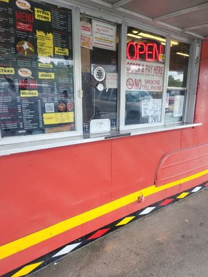 Wing Depot on Campbellton Rd. by null