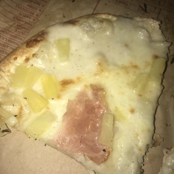 MOD Pizza - Ham and pineapple with white sauce - Pizza Near Me - Sammamish, Washington MOD Pizza - Ham and pineapple with white sauce - Pizza Near Me - Sammamish, Washington