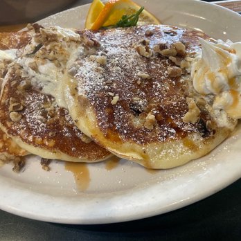 Flappy Jack's Pancake House - Sweet Caramel & Walnuts Pancakes - Pancakes Near Me - Orange, California