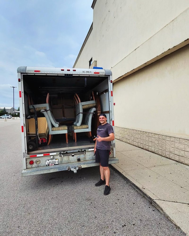MOVINGTIME LLC