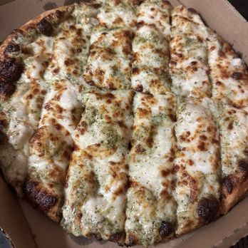 Delish Pizza - Garlic cheese bread with pesto - Pizza Near Me - Sacramento, California Delish Pizza - Garlic cheese bread with pesto - Pizza Near Me - Sacramento, California
