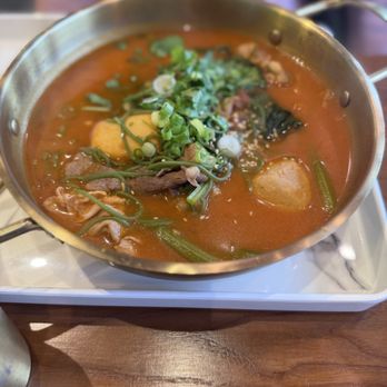 Drama Hotpot - Tomato broth - Hot Pot Near Me - Richmond, British Columbia