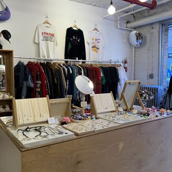 Awoke Vintage - Used, Vintage & Consignment Near Me - Brooklyn, New York Awoke Vintage - Used, Vintage & Consignment Near Me - Brooklyn, New York