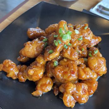 Chef Lu's Asian Bistro - Chinese Near Me - Spokane, Washington Chef Lu's Asian Bistro - Chinese Near Me - Spokane, Washington