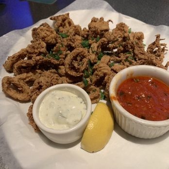 Yard House - Calamari - New American Near Me - Indianapolis, Indiana