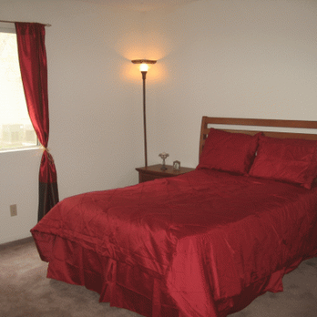 Creekside Apartments - Apartments Near Me - Reno, Nevada Creekside Apartments - Apartments Near Me - Reno, Nevada
