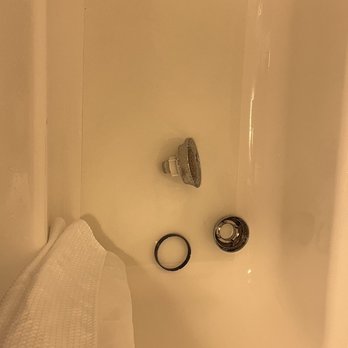 Staybridge Suites Midvale - Shower head fell off - Hotels Near Me - Midvale, Utah Staybridge Suites Midvale - Shower head fell off - Hotels Near Me - Midvale, Utah