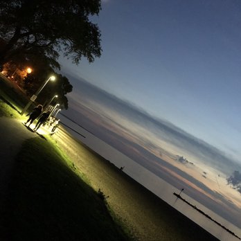 Lakeview Park - Beach night sunset! - Parks Near Me - Lorain, Ohio Lakeview Park - Beach night sunset! - Parks Near Me - Lorain, Ohio