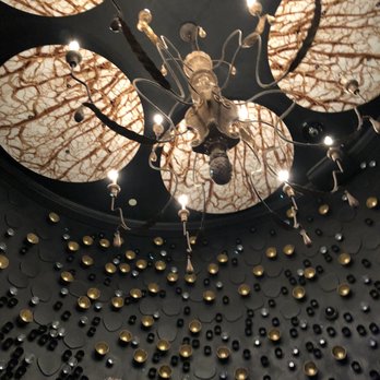 Foxwoods Resort Casino - Gorgeous lighting - Casinos Near Me - Mashantucket, Connecticut Foxwoods Resort Casino - Gorgeous lighting - Casinos Near Me - Mashantucket, Connecticut