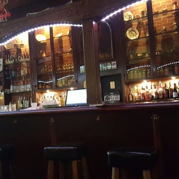 Kluddes Kitchen + Bar - Gastropubs Near Me - Redlands, California Kluddes Kitchen + Bar - Gastropubs Near Me - Redlands, California