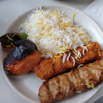 Maydoon - Chicken Soltani made of chicken and sirloin. - Persian/Iranian Near Me - Sacramento, California