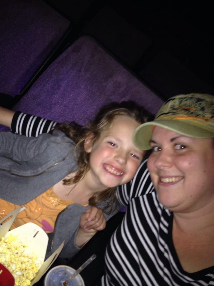 CINEMARK MOVIES 16 CLOSED 13 Photos & 33 Reviews
