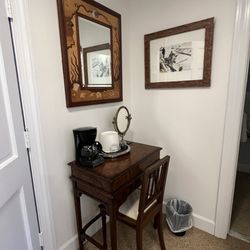 The Chesapeake Inn - Coffee stand, so cute