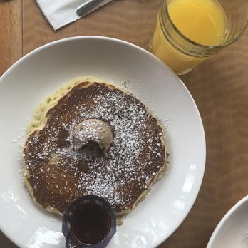 Cafe M - Breakfast & Brunch Near Me - Berkeley, California