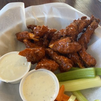 The 377 Brewery - Wings - Brewpubs Near Me - Albuquerque, New Mexico