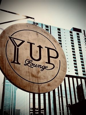 Bull's Irish Pub by null