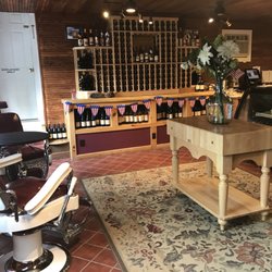 Honora Winery Retail and Tasting