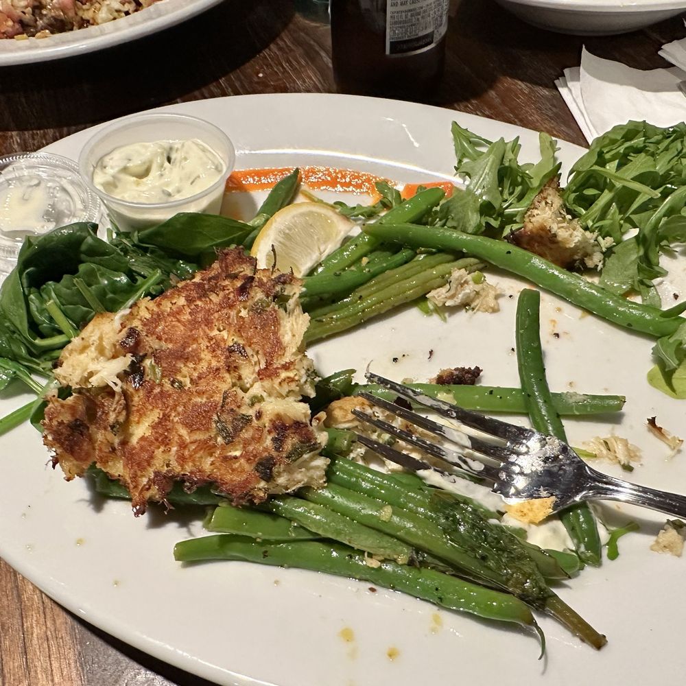 The Mansion - Salmon - New American Near Me - Melbourne, Florida