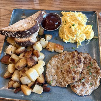 First Watch - The Traditional - Breakfast & Brunch Near Me - Tampa, Florida