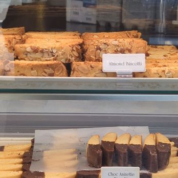 Artuso Pastry Shop - Bakeries Near Me - Bronx, New York Artuso Pastry Shop - Bakeries Near Me - Bronx, New York