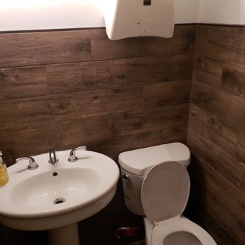 Parowan Cafe - Needs a mirror! - Cafes Near Me - Parowan, Utah Parowan Cafe - Needs a mirror! - Cafes Near Me - Parowan, Utah