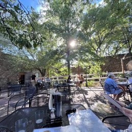 BEAVER STREET BREWERY & WHISTLE STOP CAFE - Updated July 2025 - 1073 ...