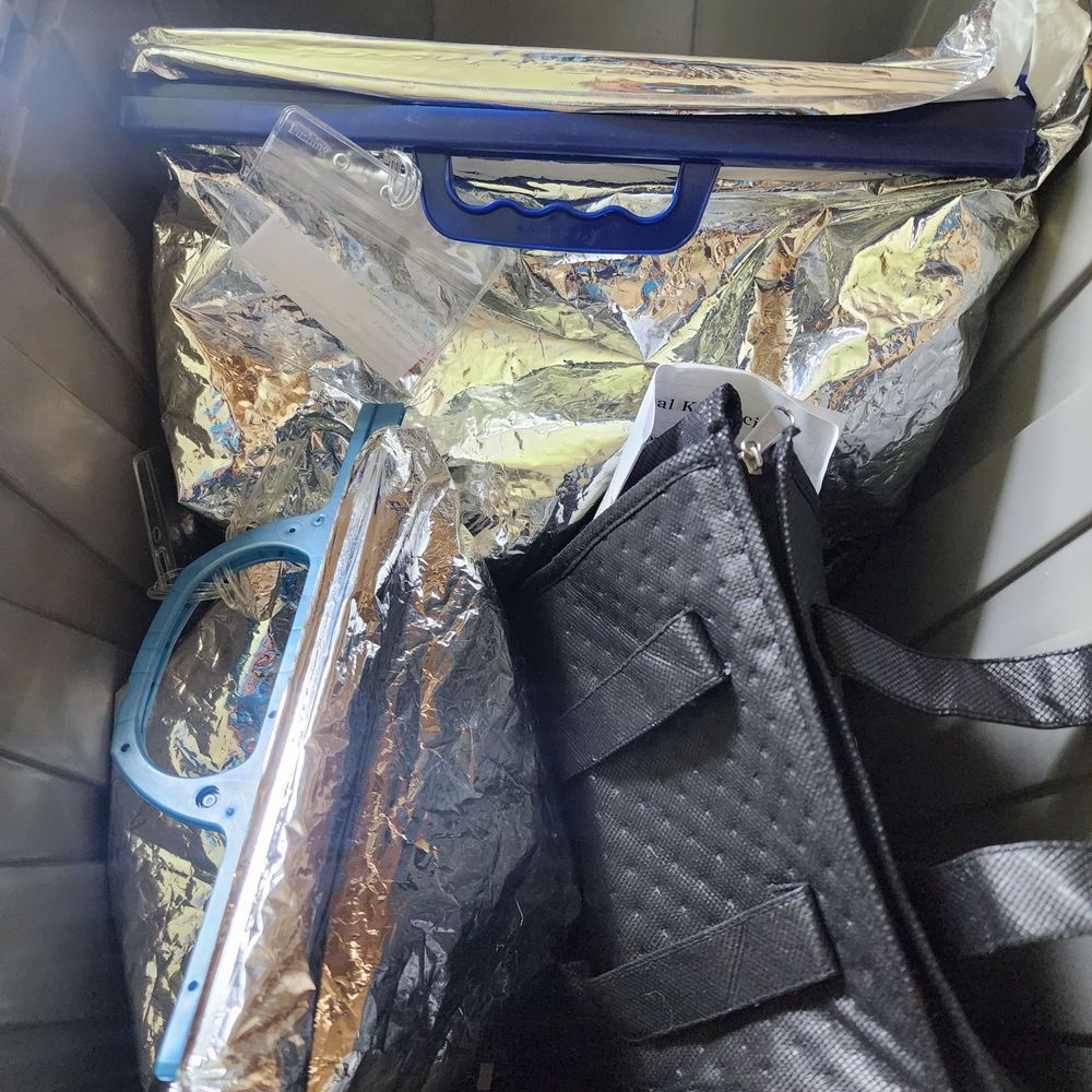 Farmhouse Delivery - Goods are packed inside of the cartons securely. - CSA Near Me - Austin, Texas