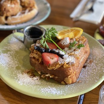 Berkeley Social Club - Mascarpone Blueberry Stuffed Crunch French Toast - Breakfast & Brunch Near Me - Berkeley, California