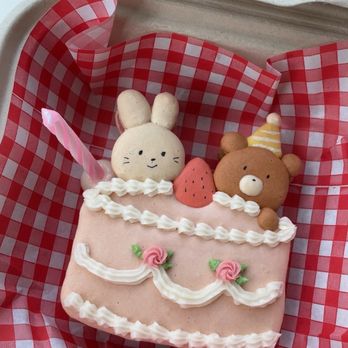 Meowvelous Bakes - Custom Cakes Near Me - San Francisco, California Meowvelous Bakes - Custom Cakes Near Me - San Francisco, California