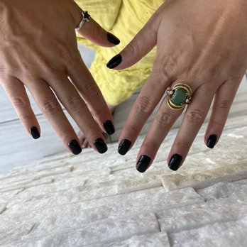 Midtown Nail Lounge - Gel manicure on natural nails - Nail Salons Near Me - Phoenix, Arizona