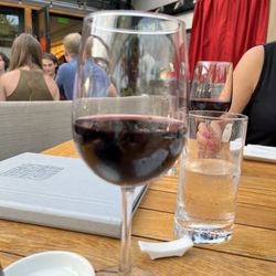 Columbus Circle Wine & Liquor - Cabernet Sauvignon