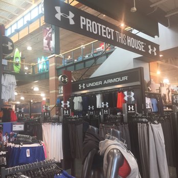 DICK'S Sporting Goods - Outdoor Gear Near Me - Tempe, Arizona